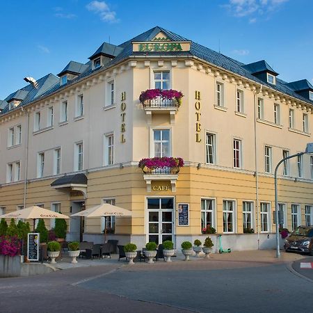 Hotel Europa Poprad Luaran gambar