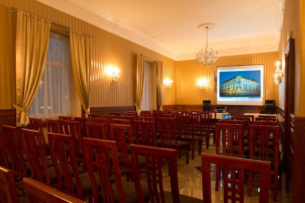 Hotel Europa Poprad Luaran gambar